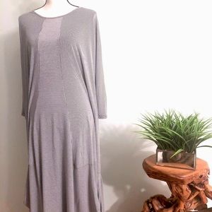 LUUKAA Black and White Striped Large Maxi Dress